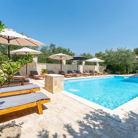 Beautiful In * Пакоштане