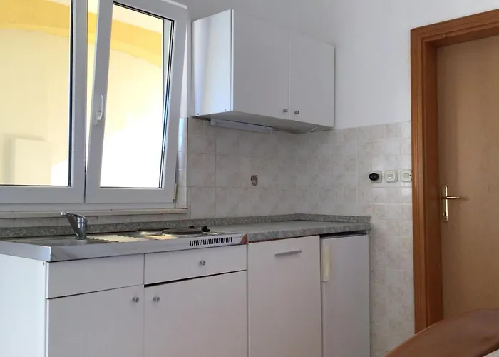 Beautiful In Пакоштане